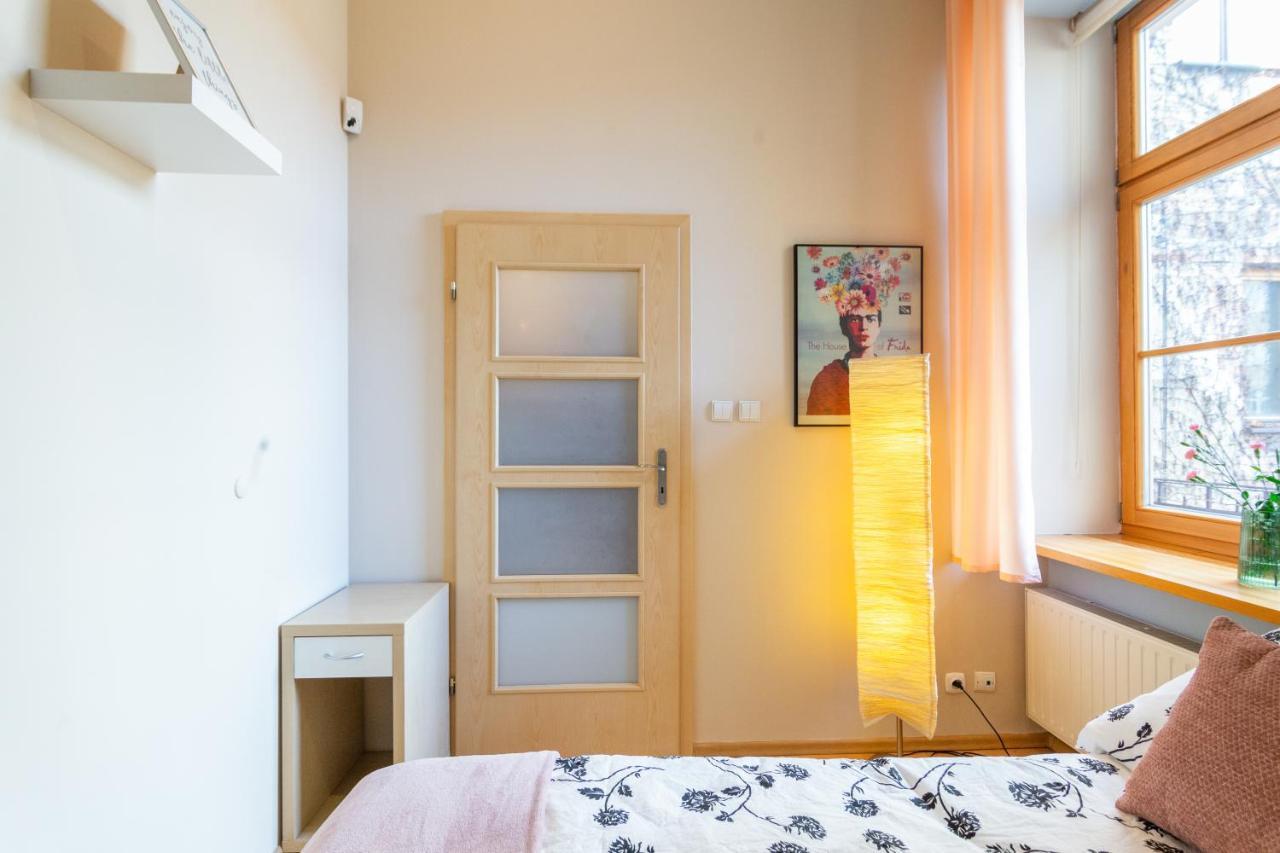 House Of Frida Apartment คราคูฟ ภายนอก รูปภาพ