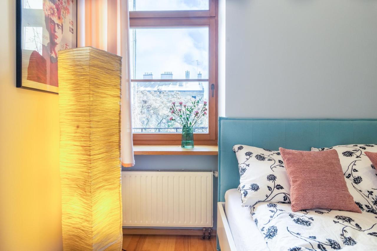 House Of Frida Apartment คราคูฟ ภายนอก รูปภาพ
