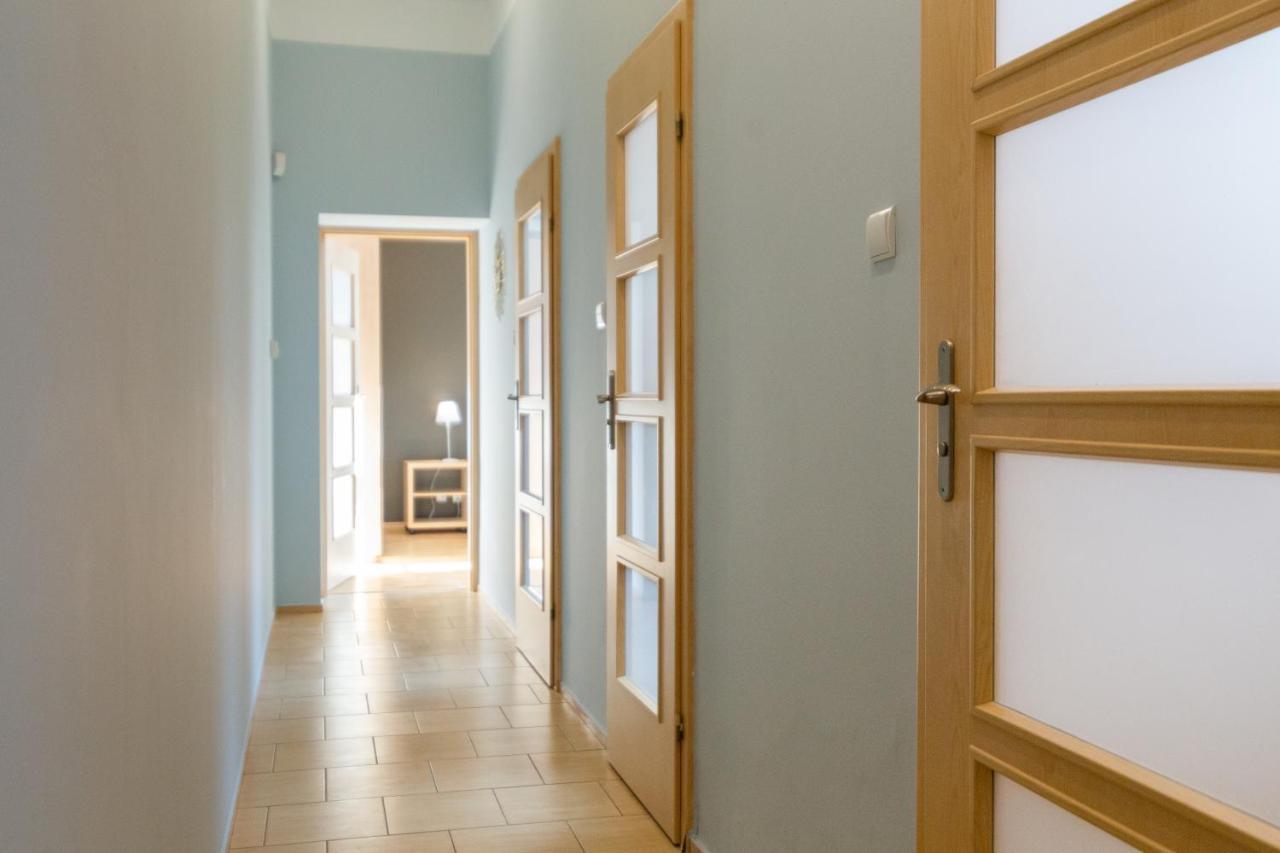 House Of Frida Apartment คราคูฟ ภายนอก รูปภาพ