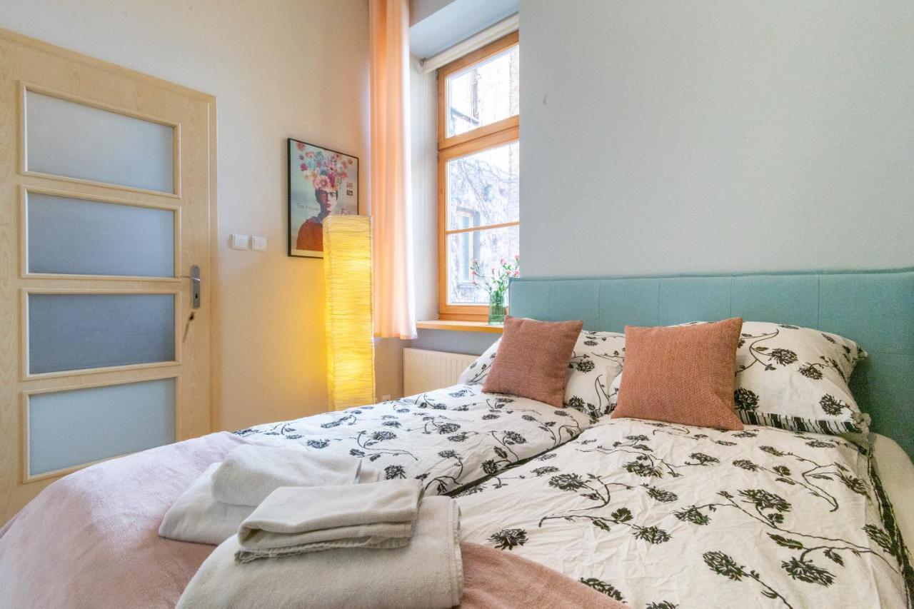 House Of Frida Apartment คราคูฟ ภายนอก รูปภาพ