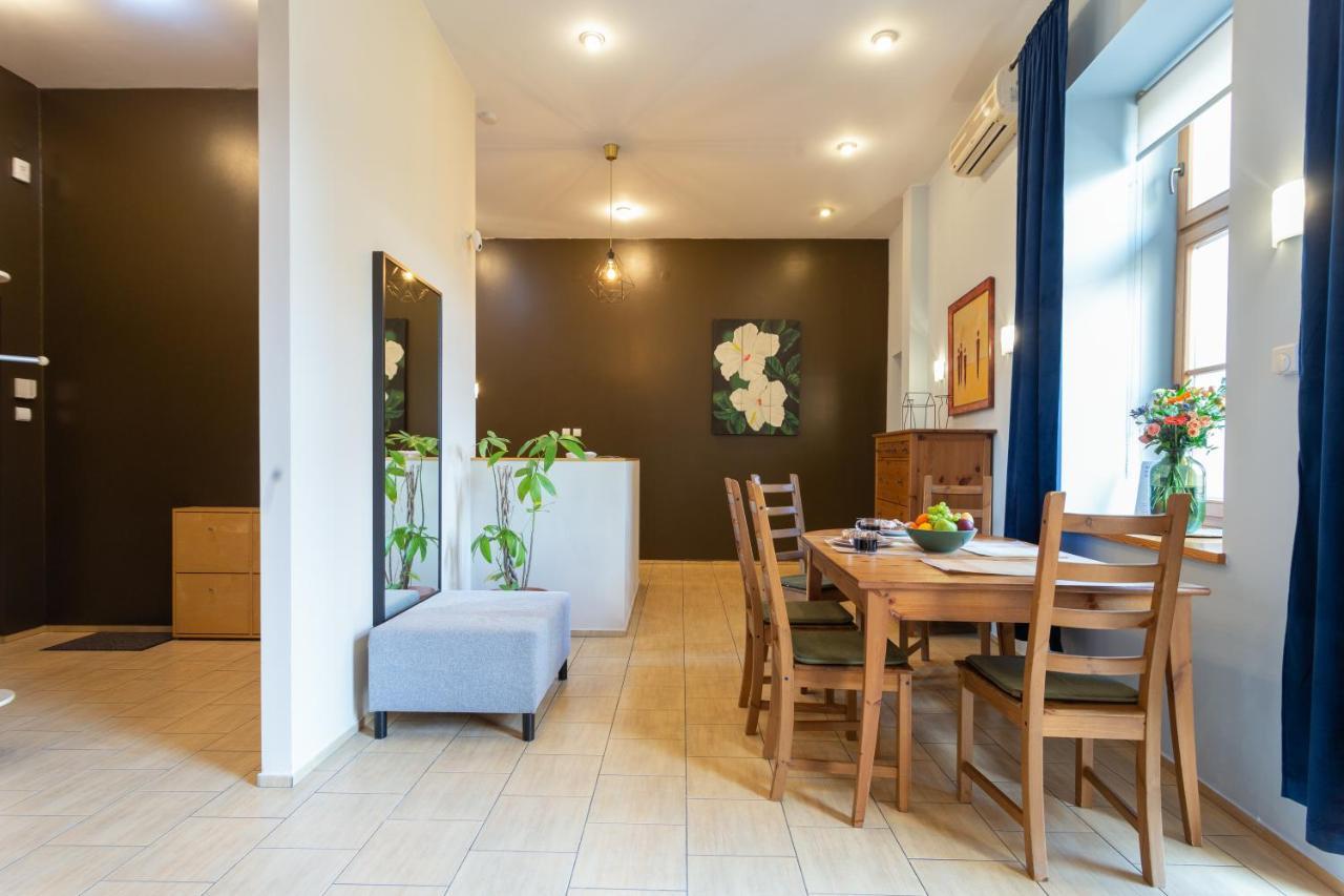 House Of Frida Apartment คราคูฟ ภายนอก รูปภาพ